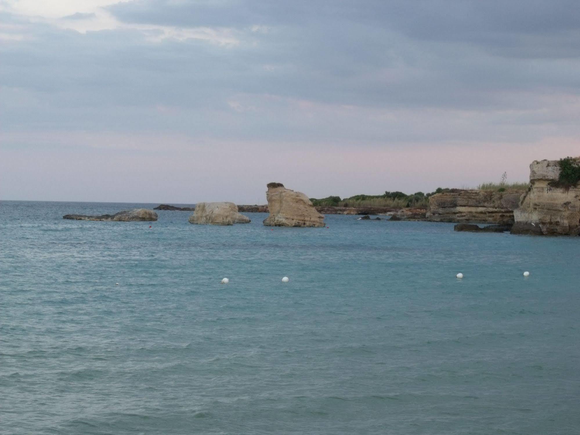 Hotel Bulla Regia Fontane Bianche Bagian luar foto